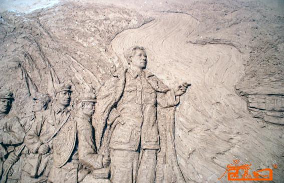 毛泽东率红军东征浮雕